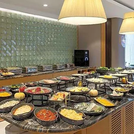 Marriott Executive Investvadi Hotel